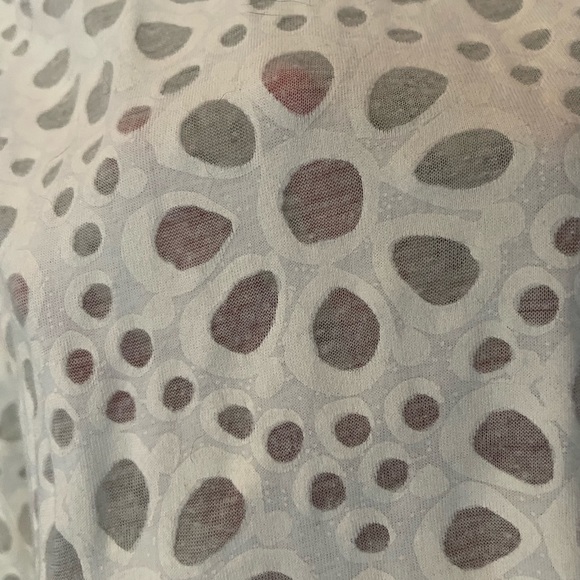 Ann Taylor LOFT Sheer Floral Women’s Large Petites 3/4 Length Sleeve Shirt. - Picture 2 of 5